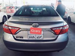 تۆیۆتا کامری